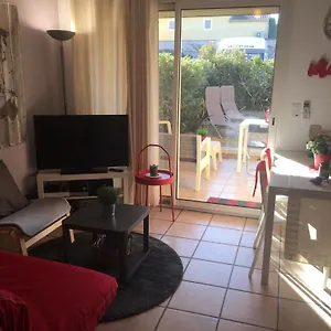 https://clos-des-templiers.fr-provencehotel.com